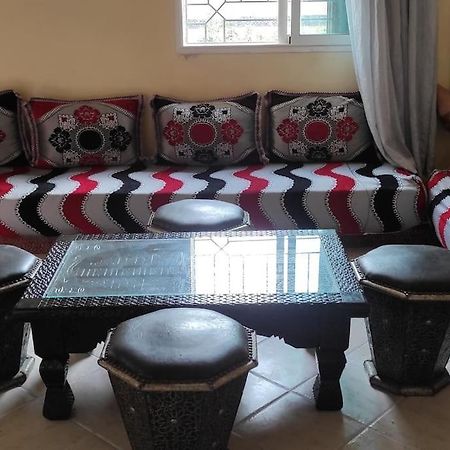 Charmant Appartement Dans Un Quartier Chic Et Calme Marrakesh Exteriör bild