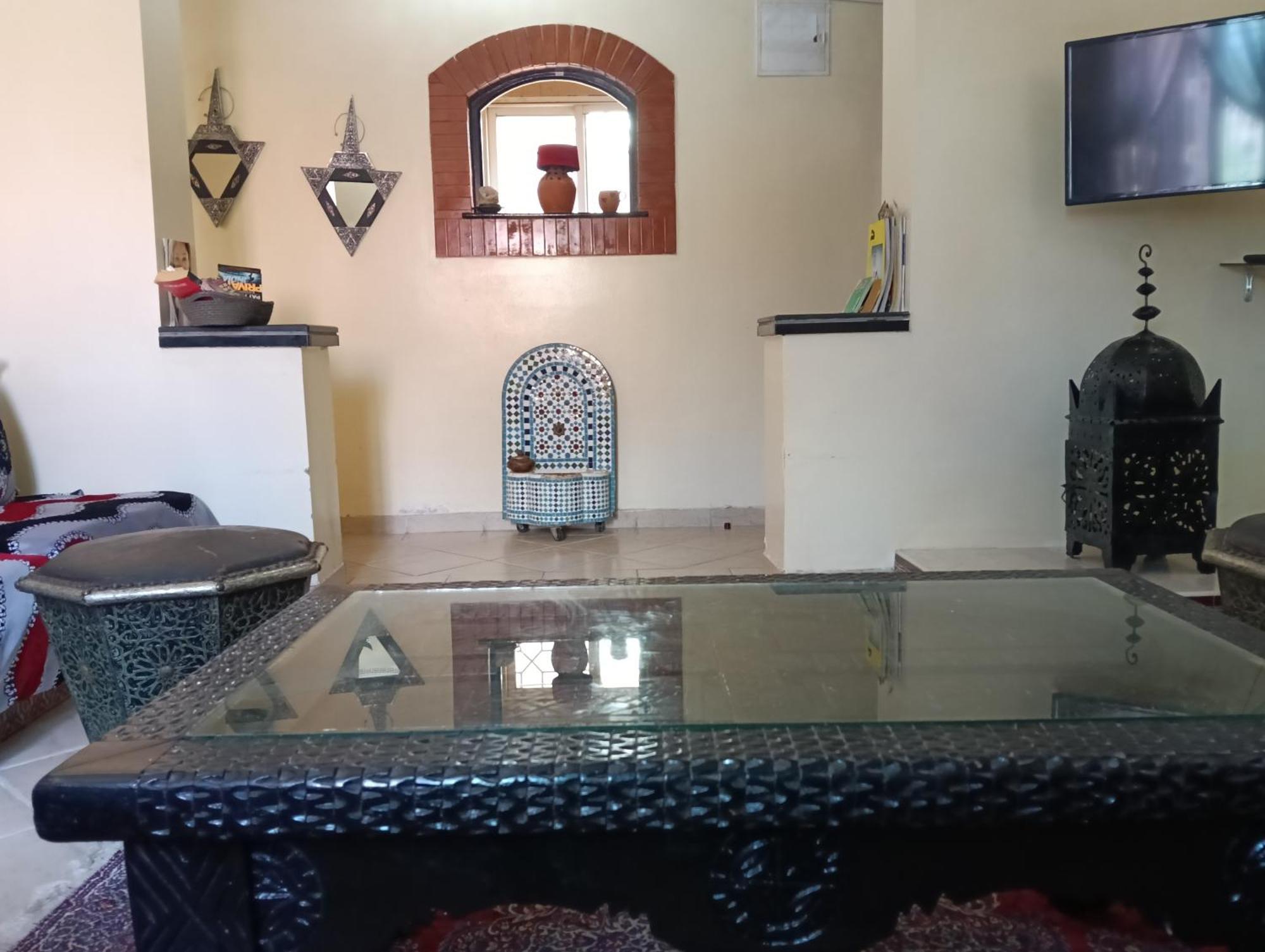 Charmant Appartement Dans Un Quartier Chic Et Calme Marrakesh Exteriör bild